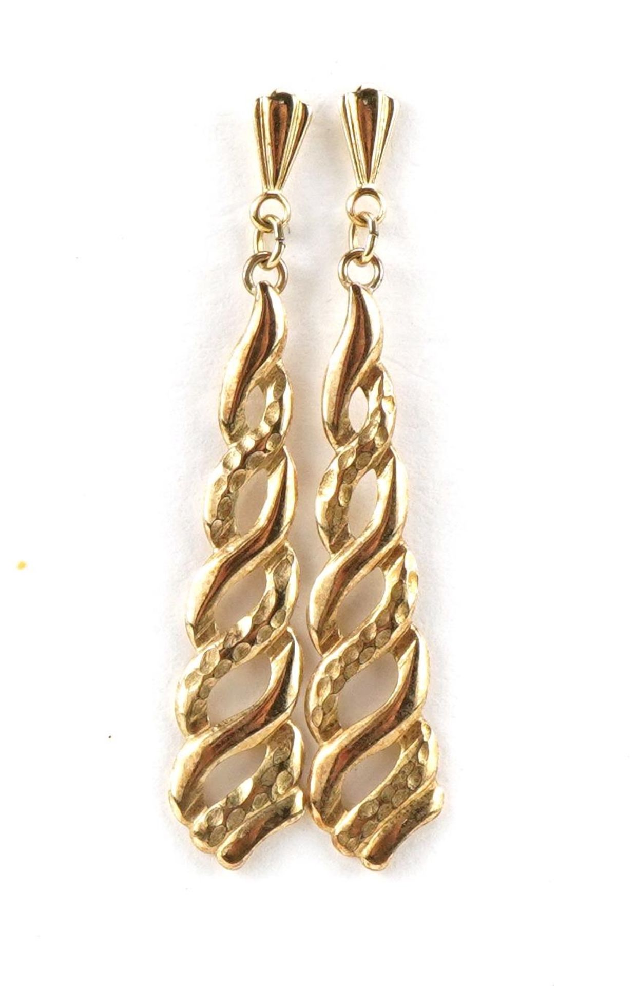 Pair of unmarked gold crossover drop earrings, 3.5cm high, 1.0g : For further information on this