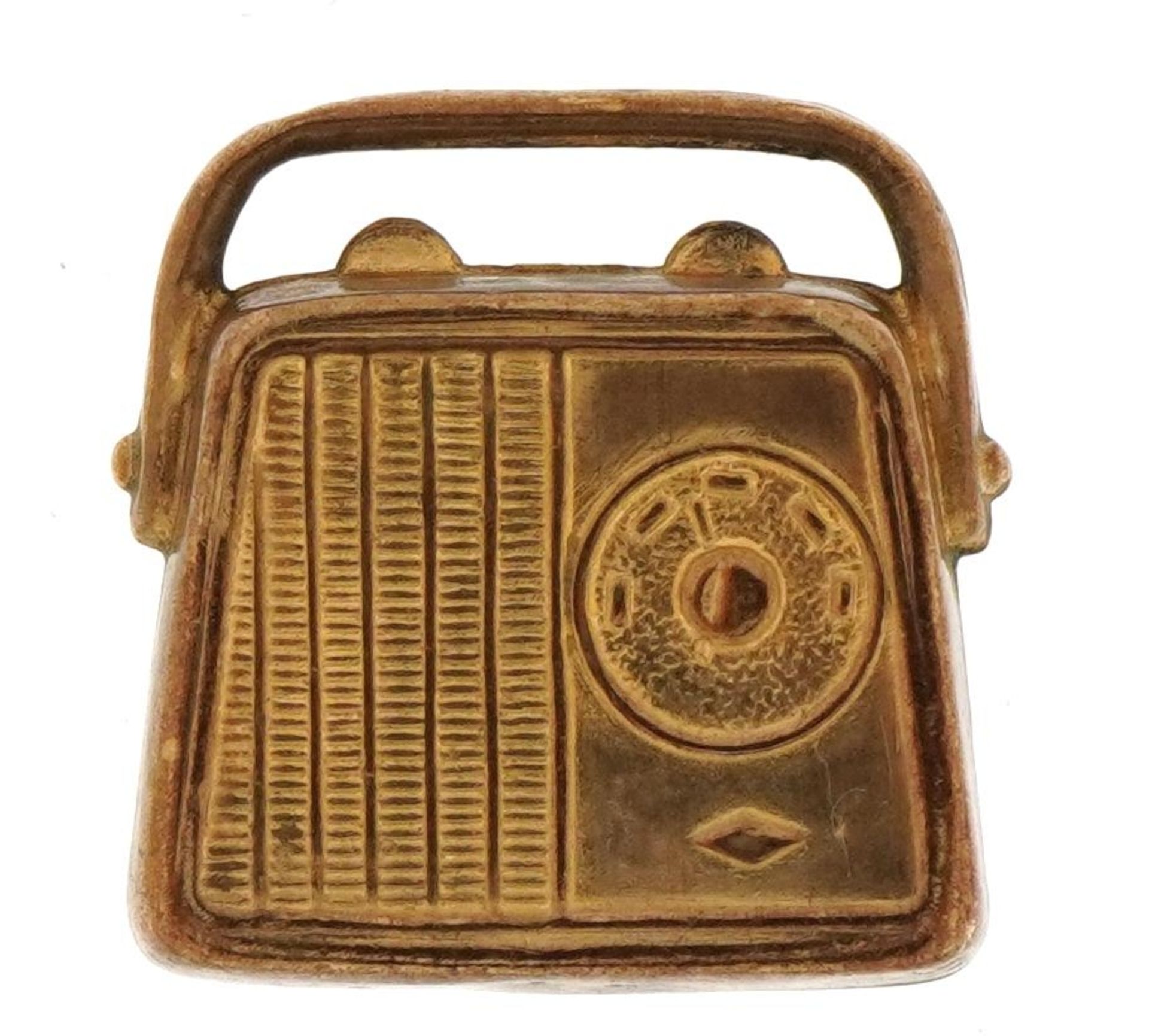 9ct gold vintage radio charm, 1.6cm high, 1.1g : For further information on this lot please
