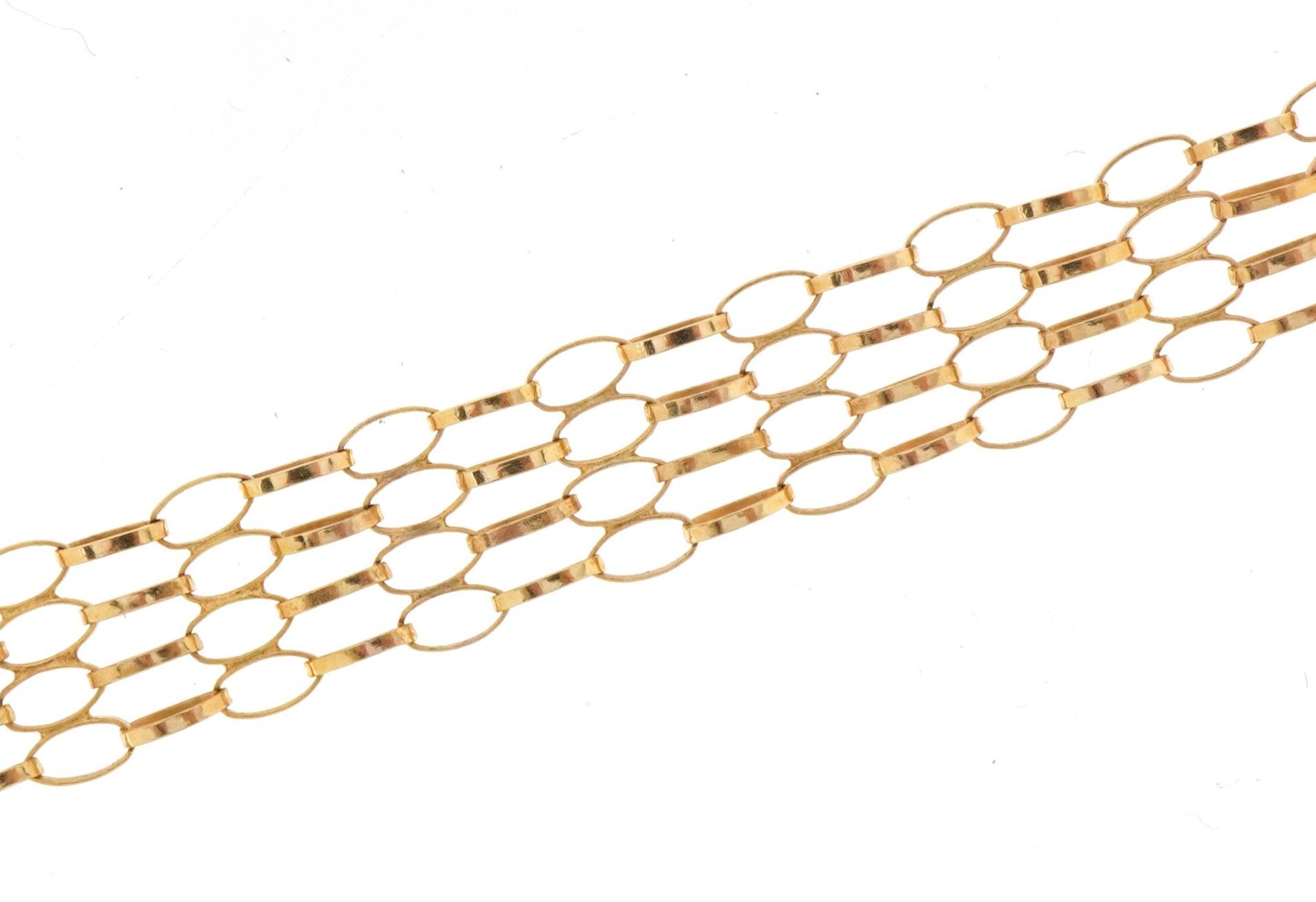 9ct gold four row gate link bracelet housed in an Elizabeth Duke box, 18.5cm in length, 2.9g : For