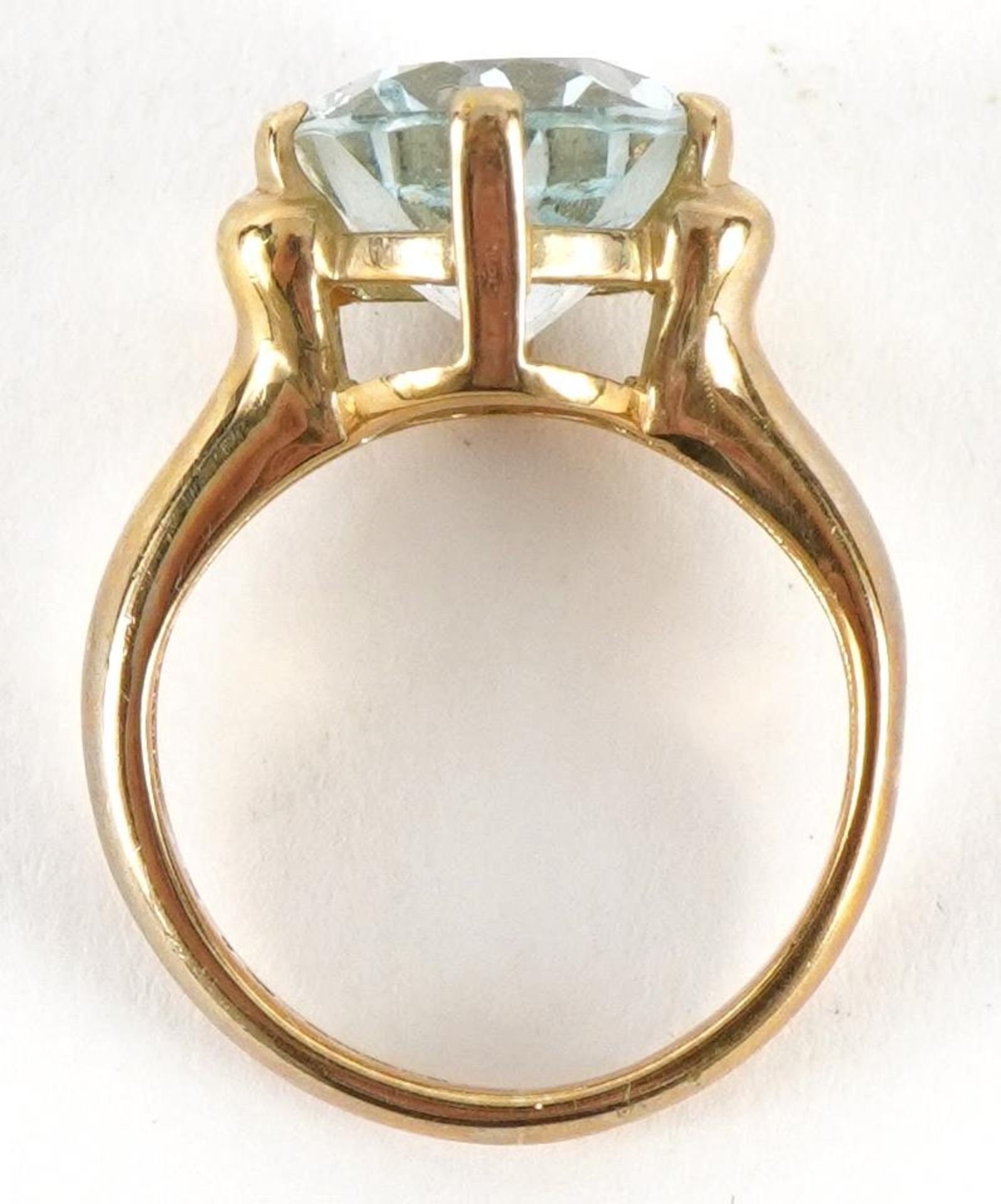 9ct gold blue stone solitaire ring, possibly aquamarine, the blue stone approximately 13.4mm x 9. - Image 4 of 4
