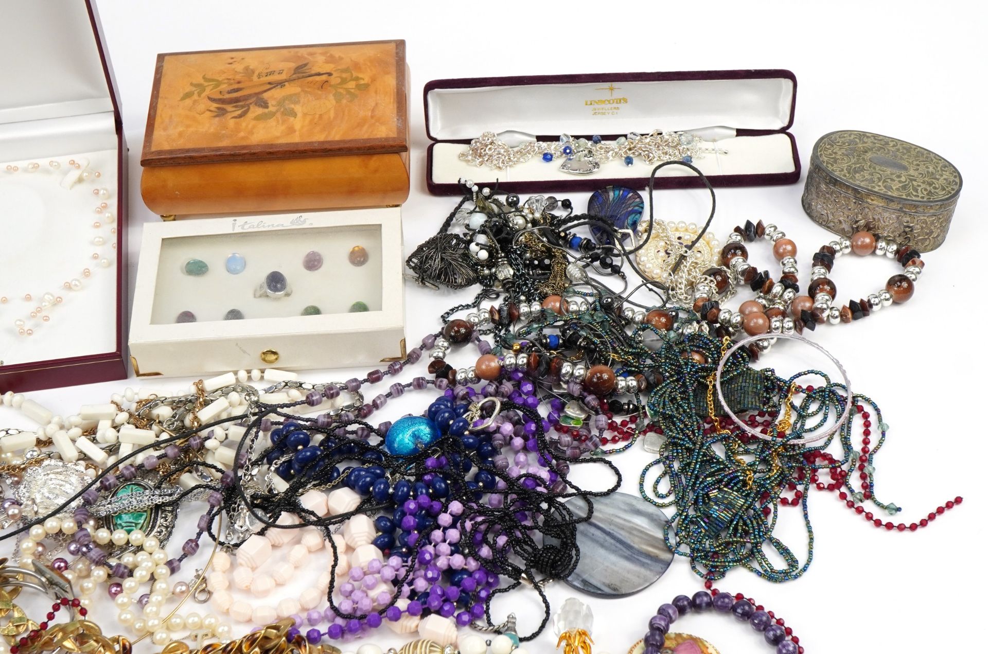 Large collection of vintage and later costume jewellery and a cantilever jewellery box, including - Image 4 of 7