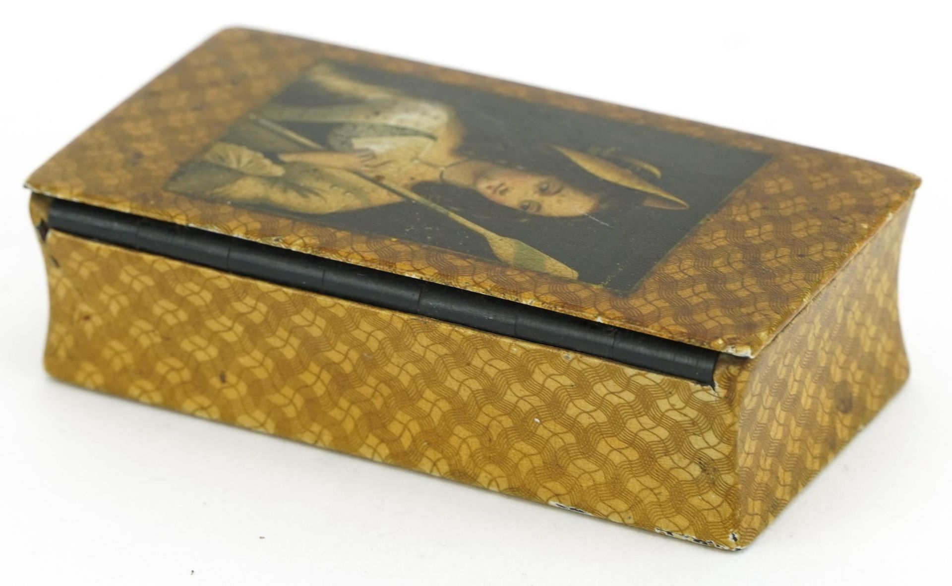 19th century wooden snuff box with hinged lid decorated with a portrait of a female in 18th - Image 3 of 4