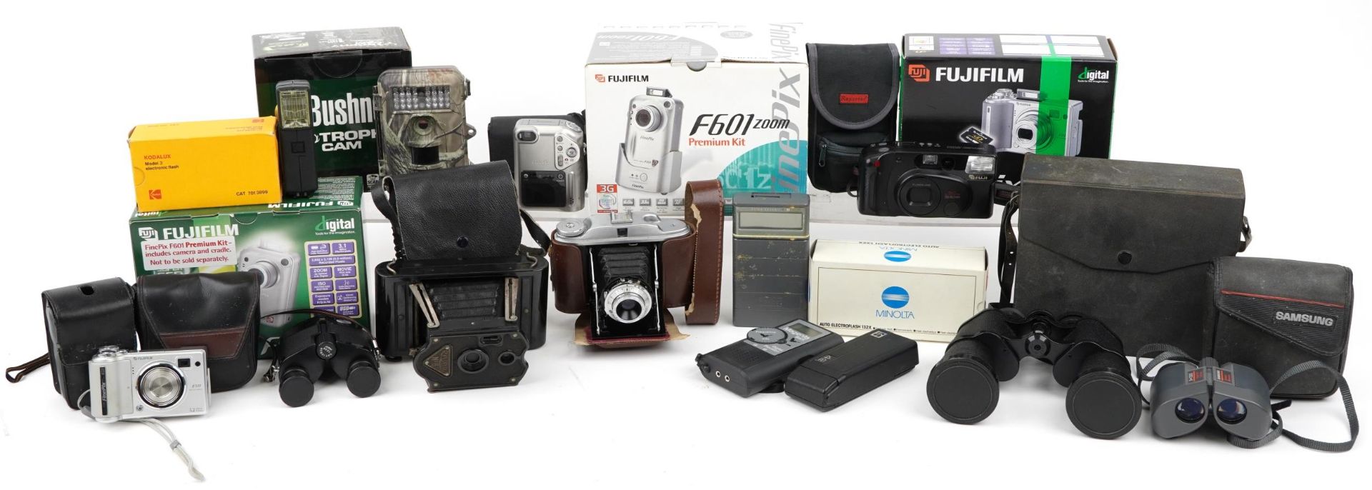 Vintage and later cameras and binoculars, some with boxes including Fujifilm FinePix F601,
