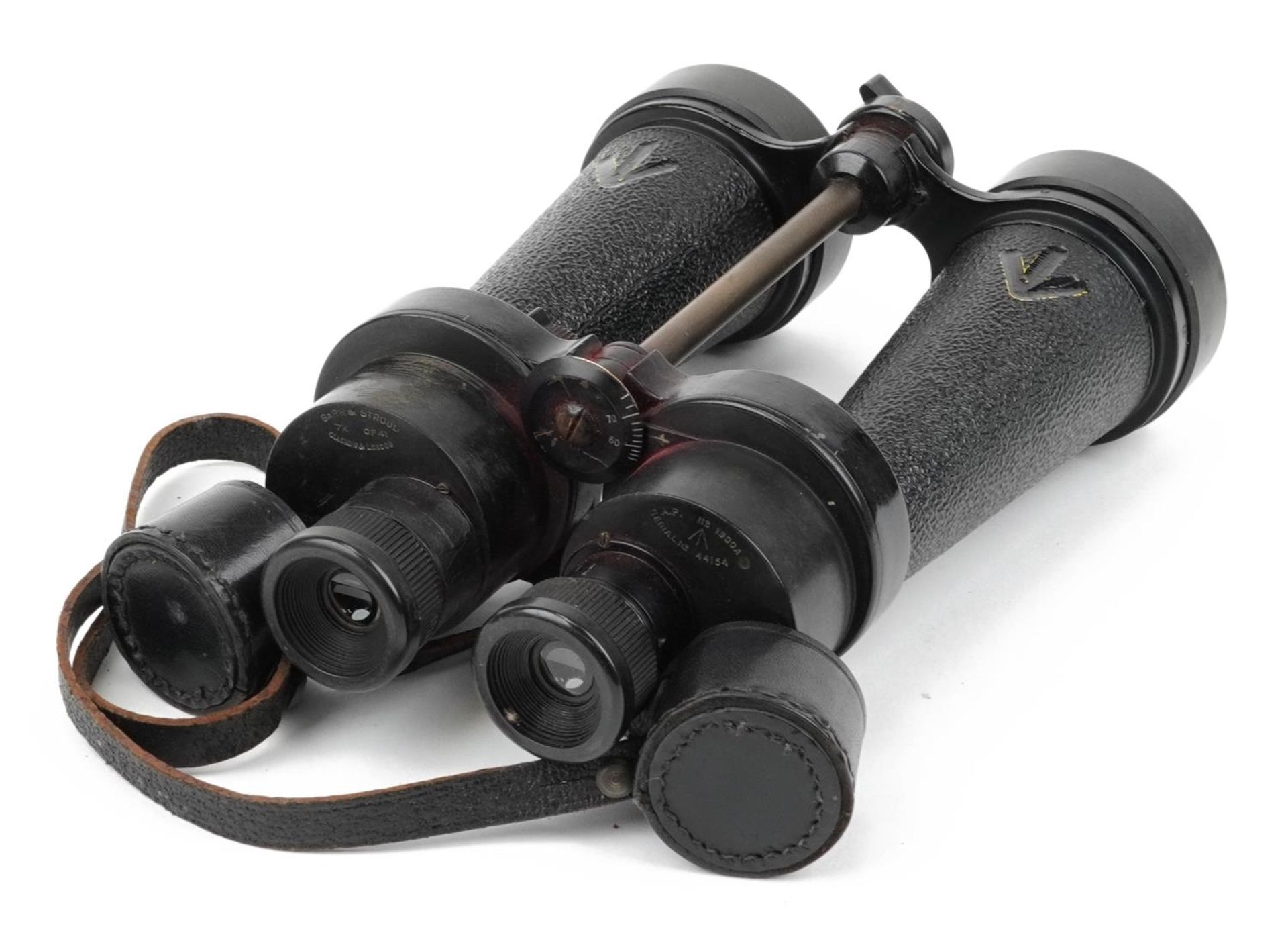 Barr & Stroud, pair of military issue 7 x binoculars with leather case numbered 1900A, serial number - Bild 3 aus 4