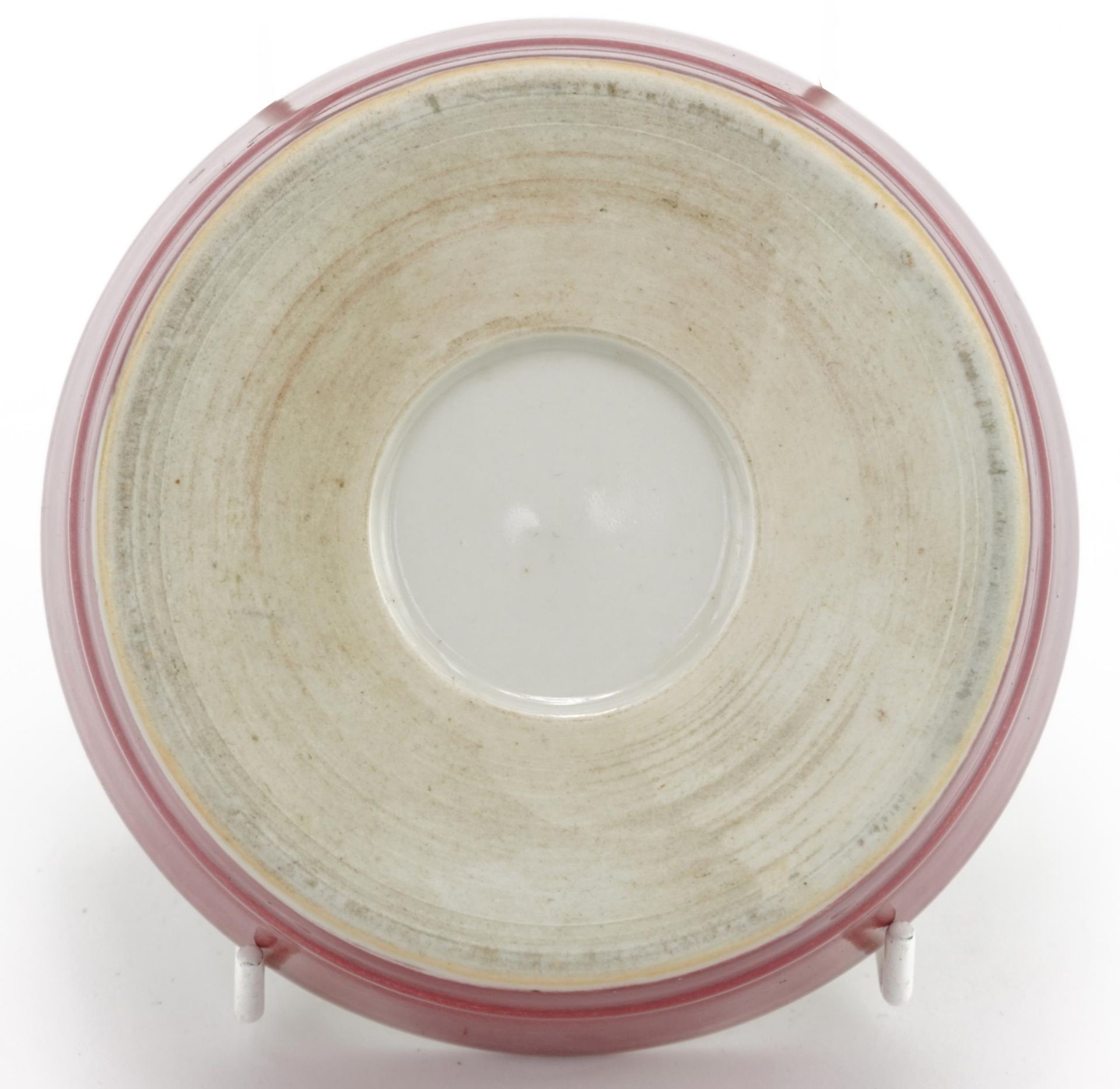 Chinese porcelain brush washer having a sang de boeuf glaze, 13cm in diameter : For further - Bild 3 aus 3