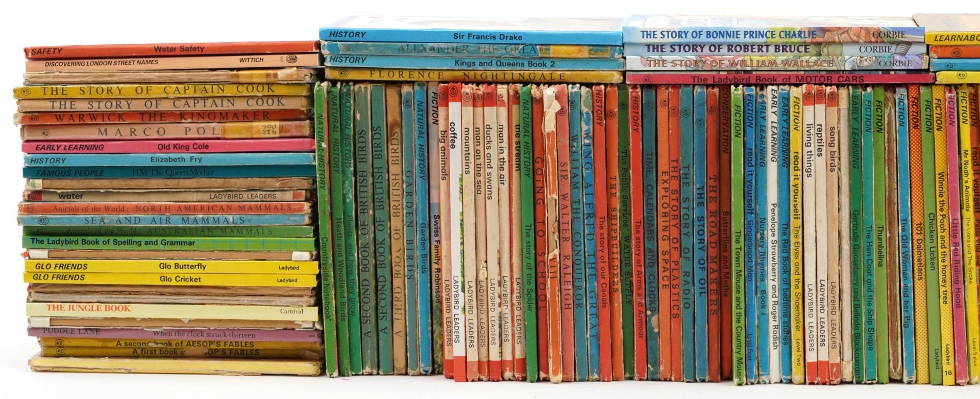 Collection of vintage children's books including Ladybird : For further information on this lot - Image 2 of 3