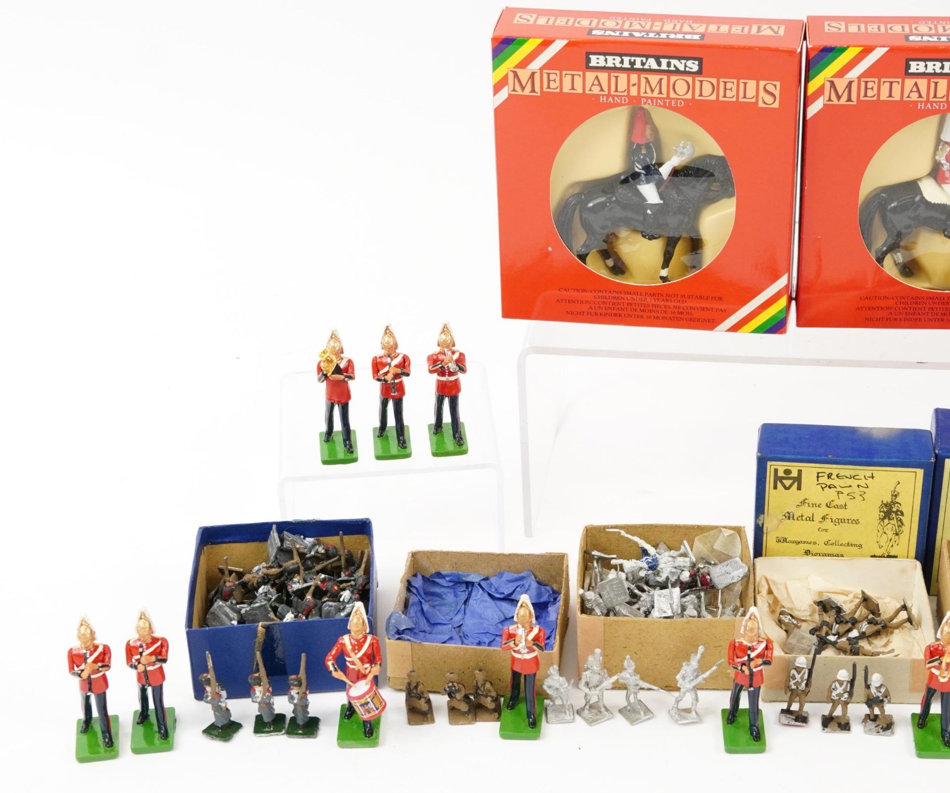 Collection of Britains hand painted metal figures with boxes and a large collection of miniature - Bild 2 aus 4