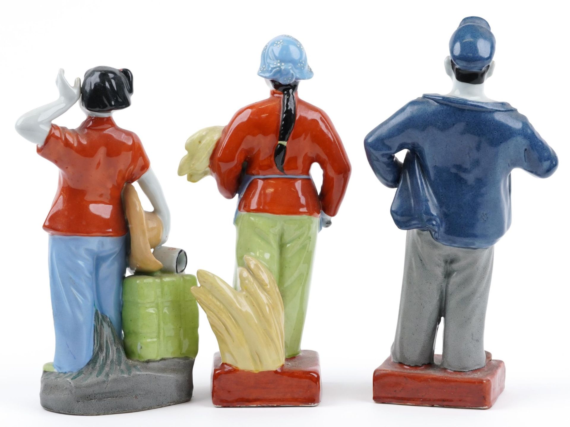 Three Chinese porcelain Cultural Revolution propaganda figures, the largest 30.5cm high : For - Bild 2 aus 3