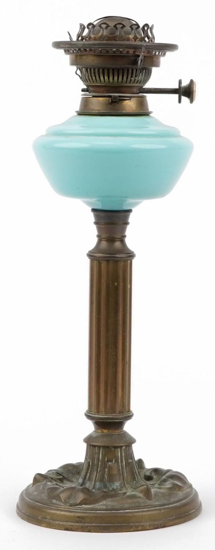 Hinks's Duplex No 2, Art Nouveau brass column table lamp with blue opaline reservoir, 41cm high : - Bild 2 aus 5