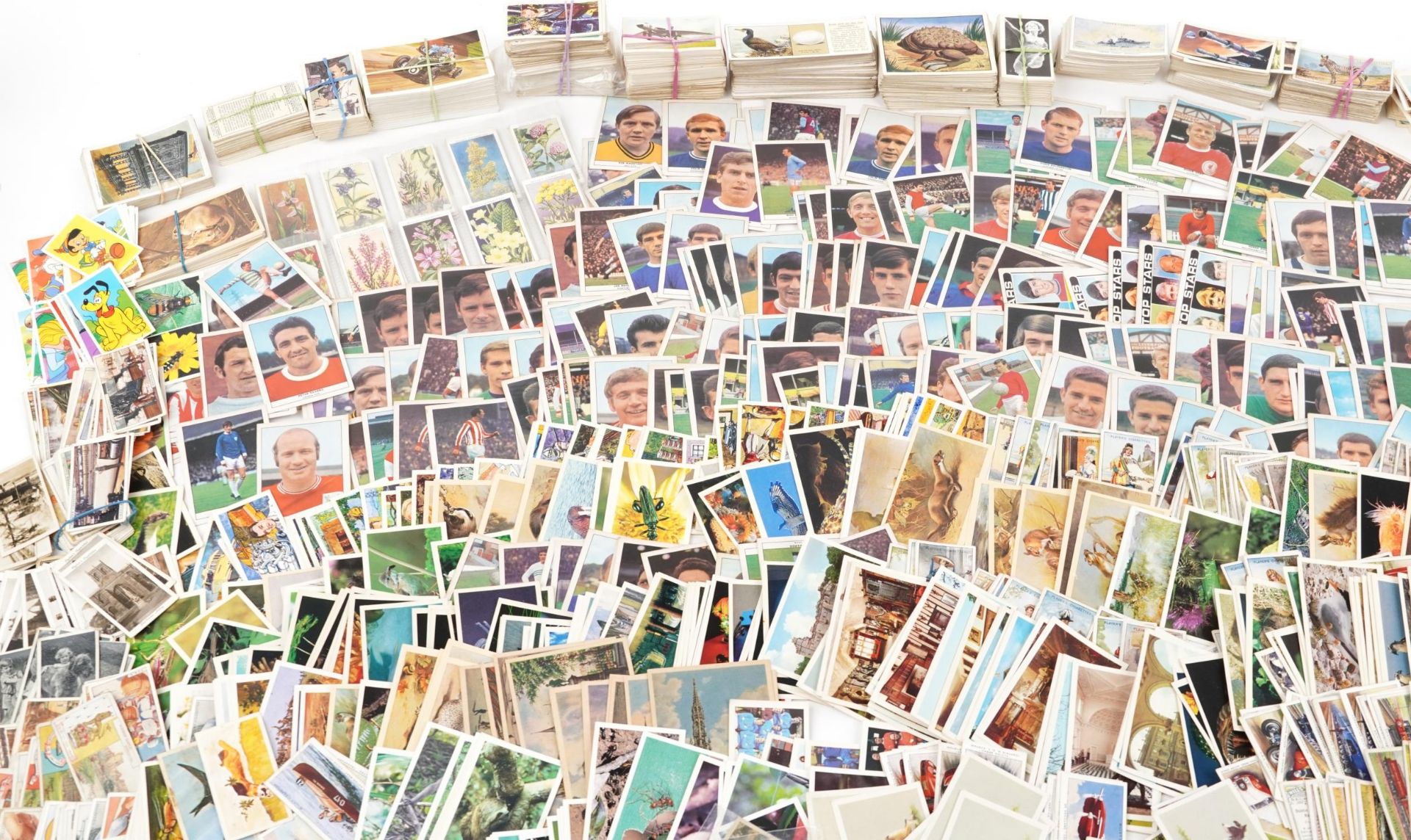Large collection of cigarette cards : For further information on this lot please contact the - Bild 2 aus 5