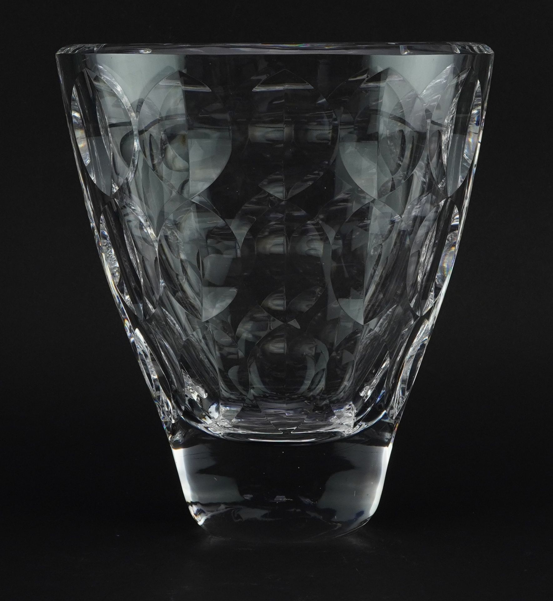 Ingeborg Lundin for Orrefors, large Scandinavian glass vase etched Orrefors 3935 221 to the base,