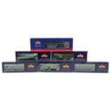 Bachmann Branch-Line OO gauge model railway with boxes comprising Class 37/O diesel locomotive and