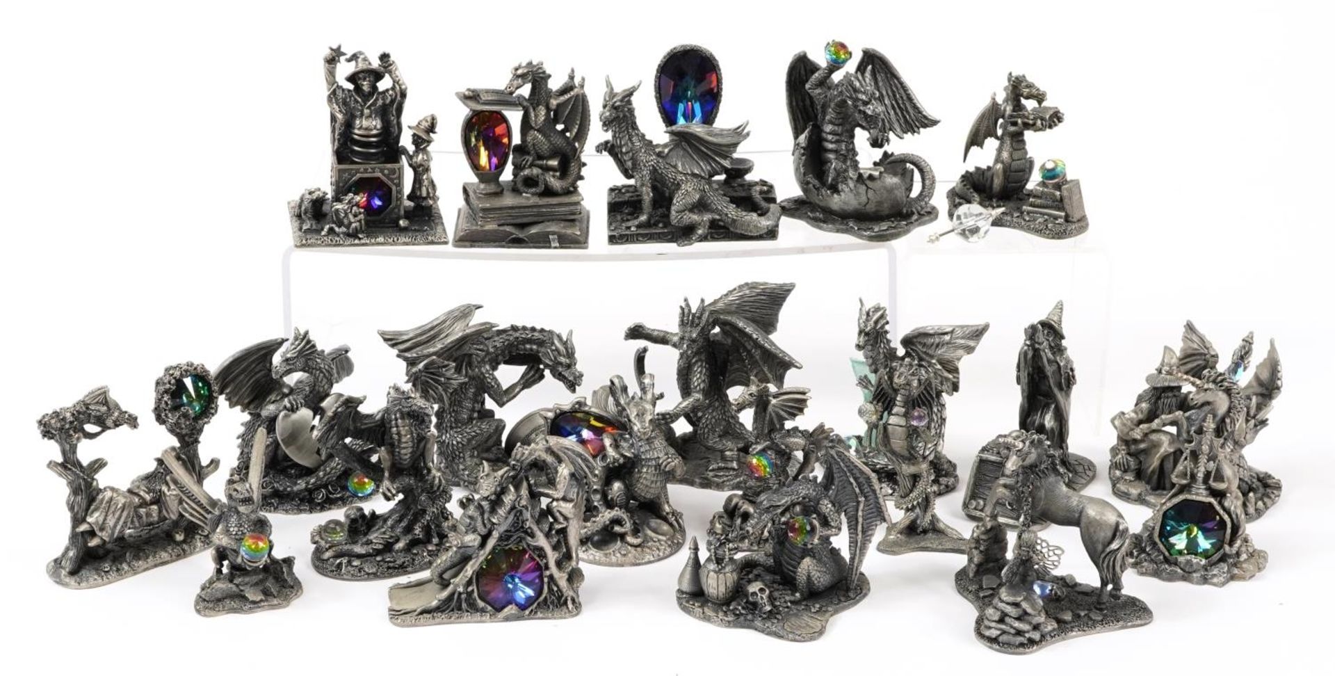 Twenty Myth & Magic pewter figures, the largest 9.5cm high : For further information on this lot