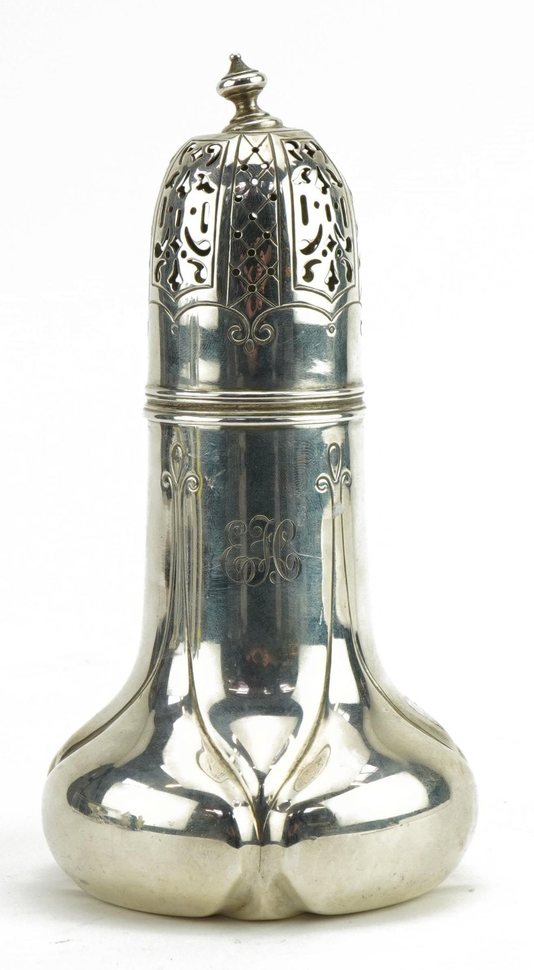 Tiffany & Co, silver Art Nouveau style caster numbered 18784C 6920, 16.5cm high, 199.6g : For - Bild 2 aus 4