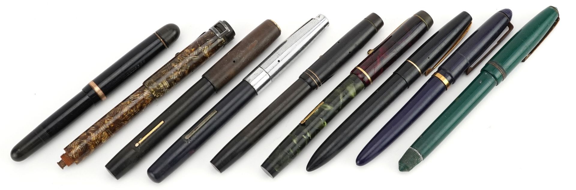 Nine vintage fountain pens, some with gold nibs, including Parker and Conway Steward : For further