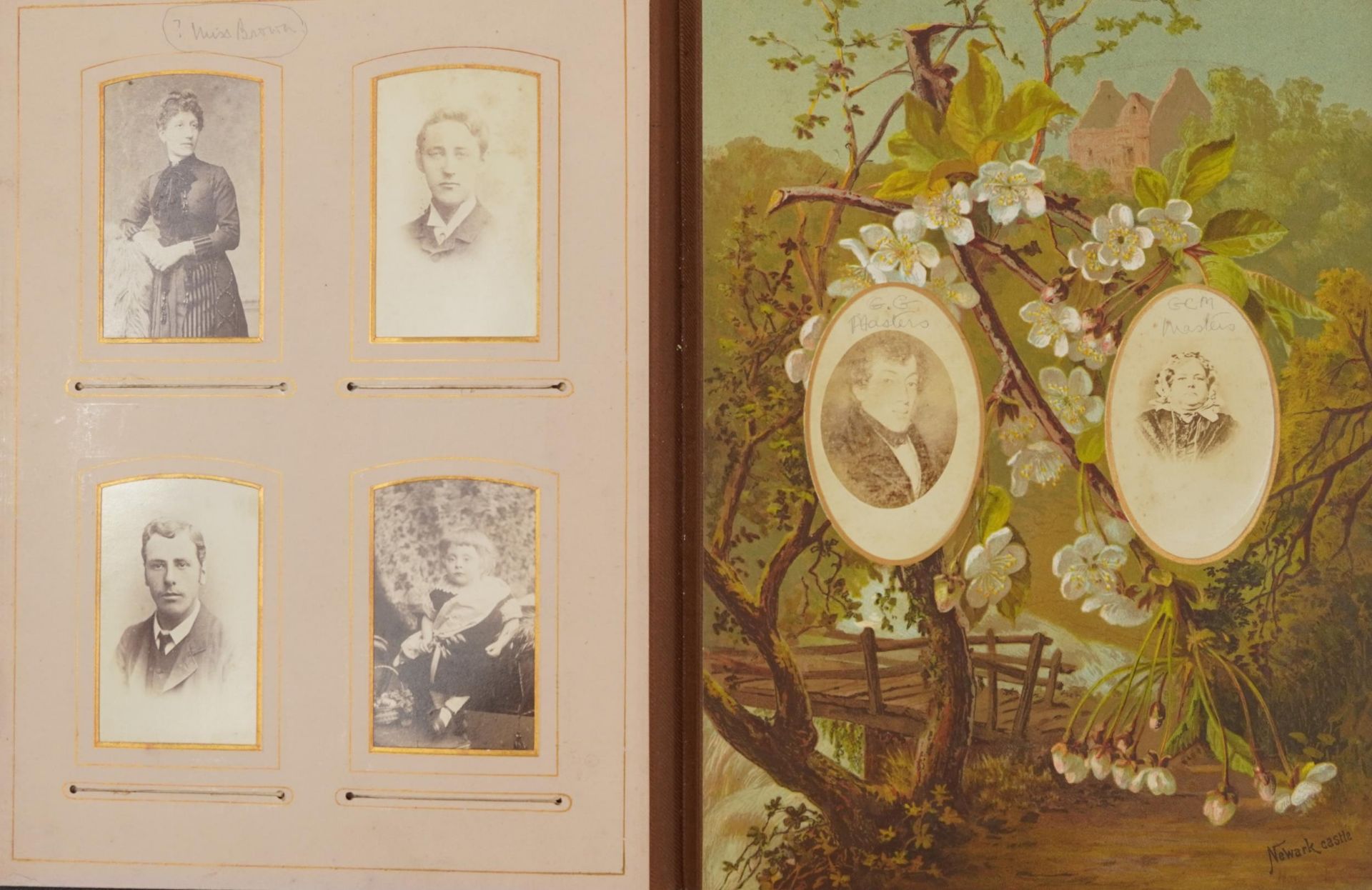 Collection of Victorian photographs, cabinet cards and cartes de visite arranged in three albums - Bild 4 aus 13
