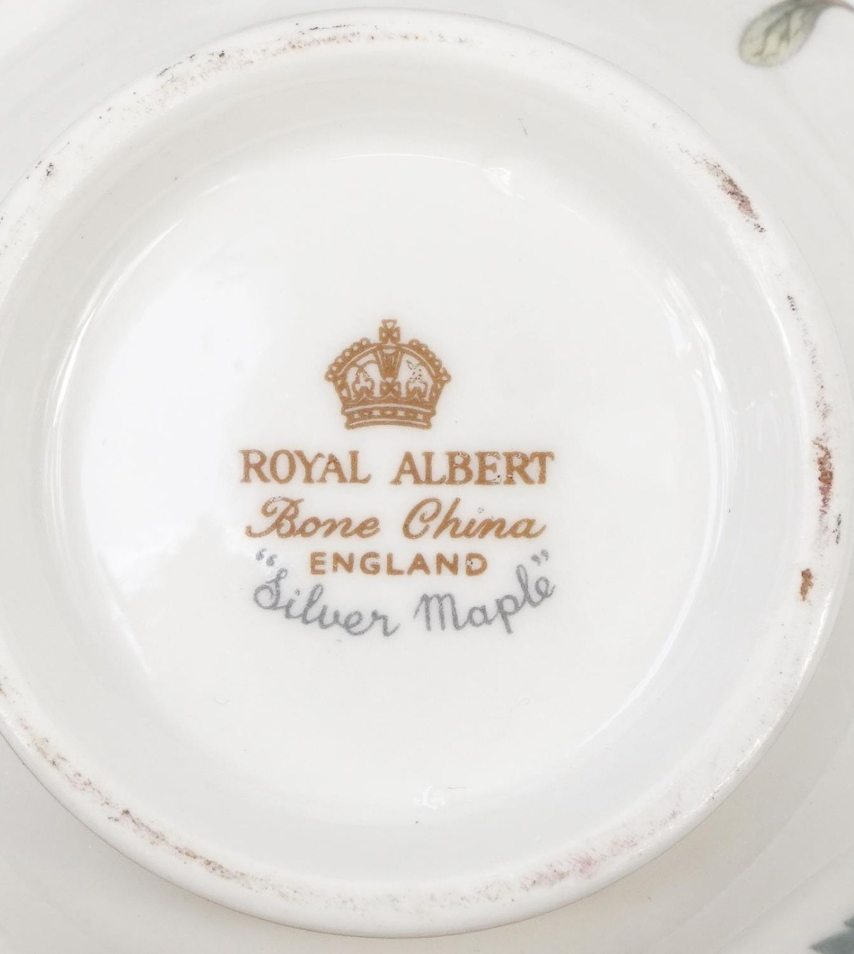 Royal Albert Silver Maple teaware including trios, milk jugs and sugar bowls : For further - Bild 4 aus 4