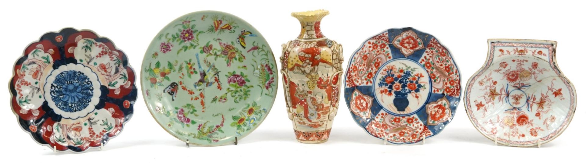 Chinese and Japanese ceramics including an Cantonese plate hand painted in the famille rose