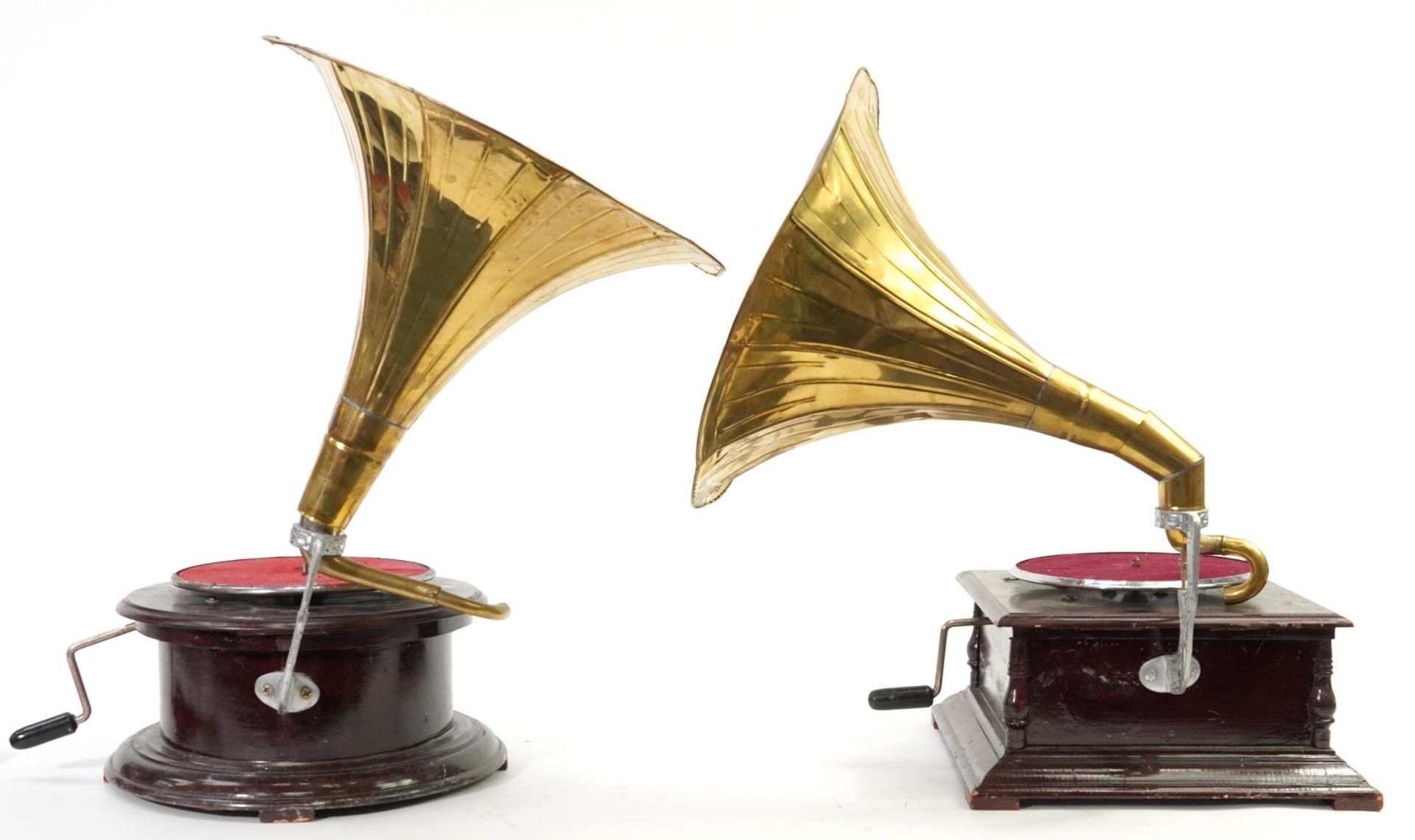 Two mahogany cased His Master's Voice gramophones with brass horns : For further information on this - Image 3 of 3