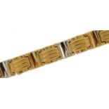 14k two tone gold bracelet, 19.5cm in length, 11.8g : For further information on this lot please