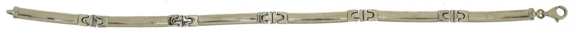 9ct white gold bracelet, 19.5cm in length, 8.5g : For further information on this lot please contact - Image 3 of 4