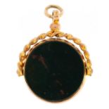 9ct gold bloodstone and carnelian spinner fob, 2.7cm high, 7.8g : For further information on this