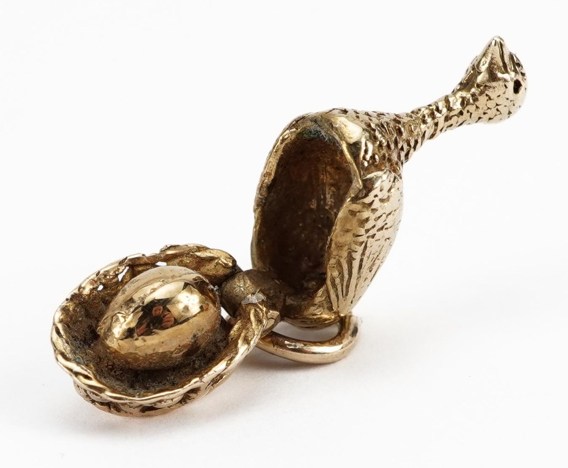 9ct gold opening goose and golden egg charm, 1.5cm high, 3.6g : For further information on this - Image 2 of 4