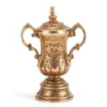 9ct gold footballing interest FA Cup charm, 2.4cm high, 3.3g : For further information on this lot