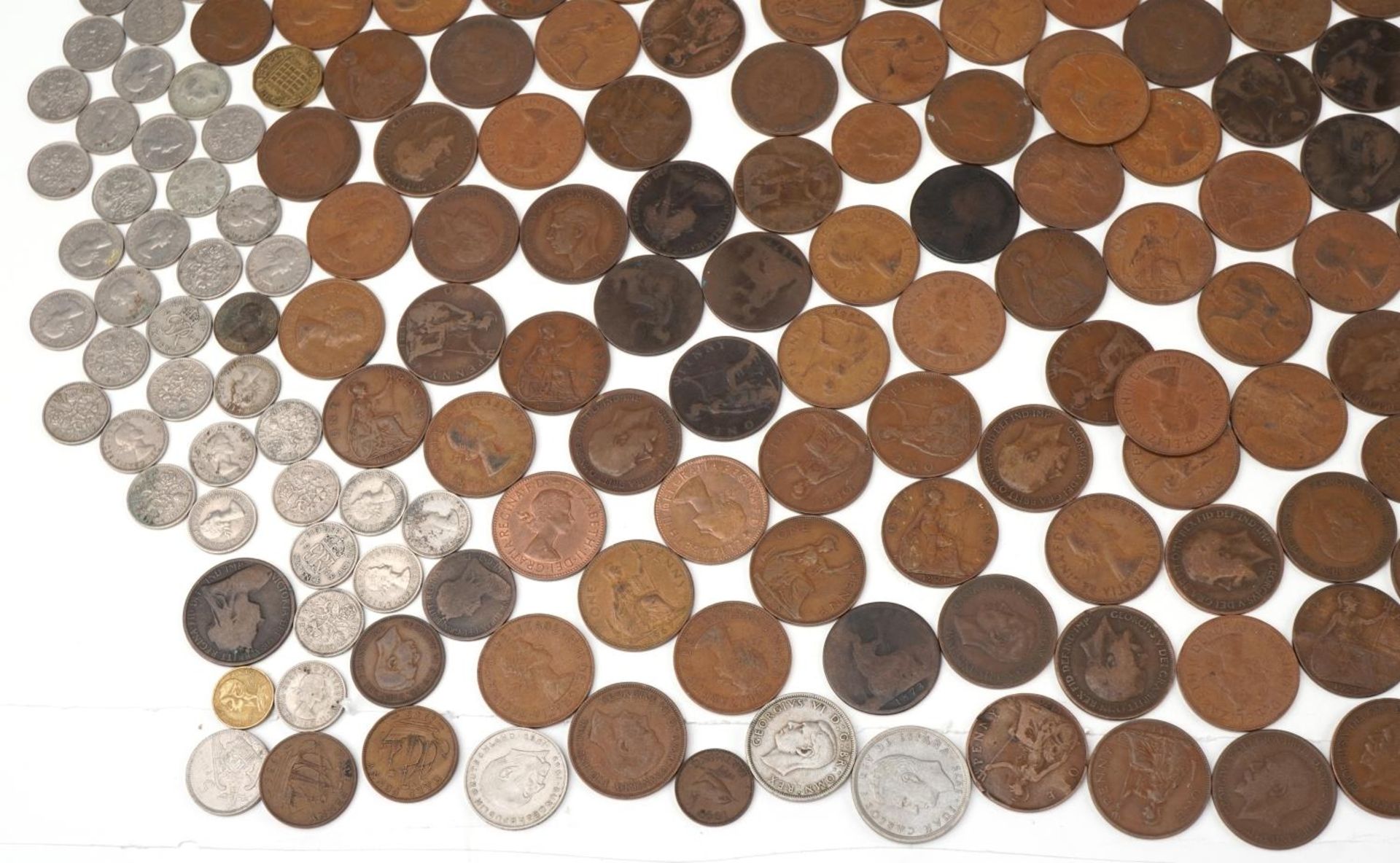 Antique and later British and world coinage : For further information on this lot please visit - Image 8 of 10
