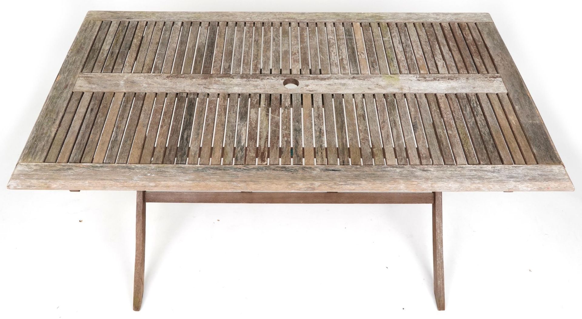 Folding teak garden table and six chairs, the table 72cm H x 150cm W x 85cm D : For further - Image 3 of 7