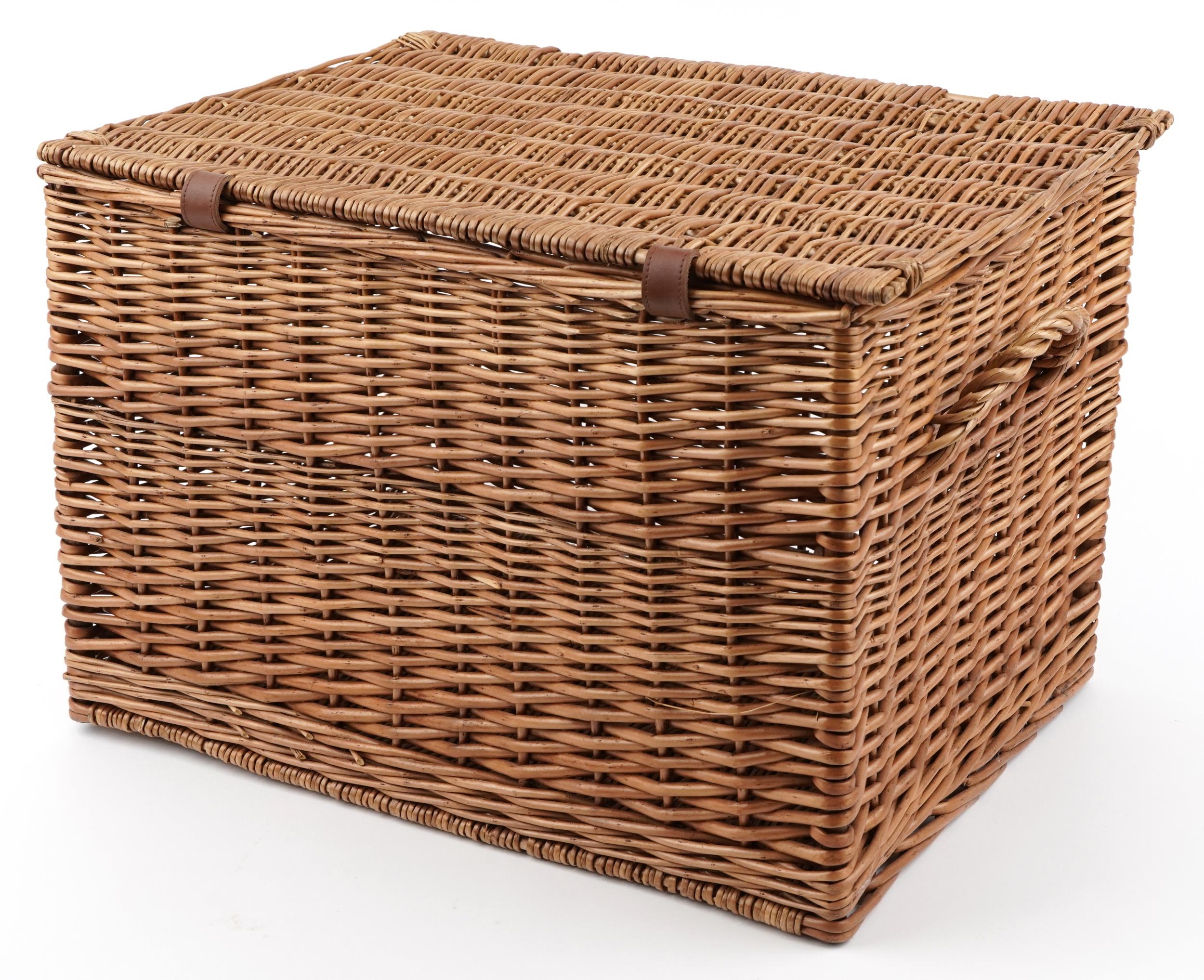 Fortnum & Mason wicker basket, 40.5cm high x 58.5cm W x 40cm D : For further information on this lot - Image 2 of 2