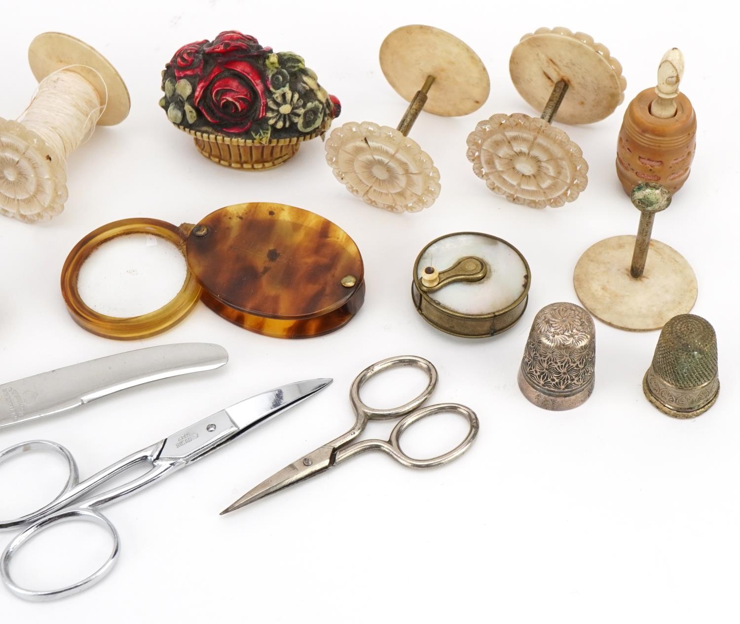 Antique and later sewing items including novelty tape measures, Charles Horner thimble and cotton - Image 3 of 4