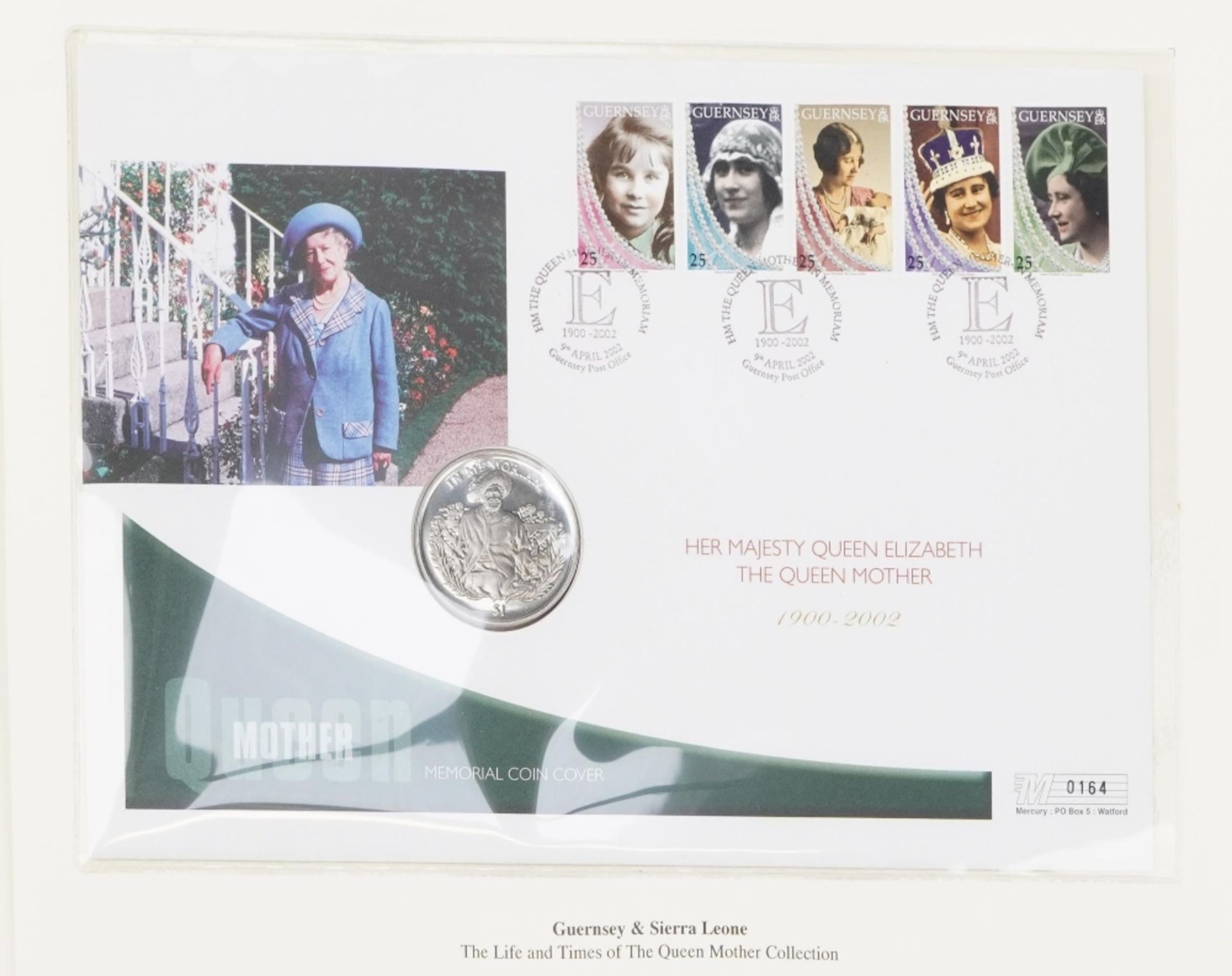 Commemorative coin covers arranged in two albums including The Life and Times of The Queen Mother - Bild 9 aus 11