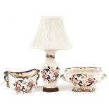 Mason's Mandalay comprising a vase lamp with silk lined shade, tureen and planter with twin handles,