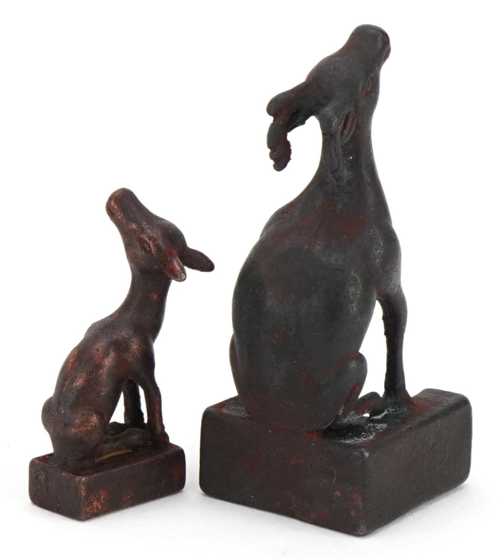 Chinese patinated bronze two piece seal in the form of a deer and a foal, 5cm high : For further - Image 3 of 4