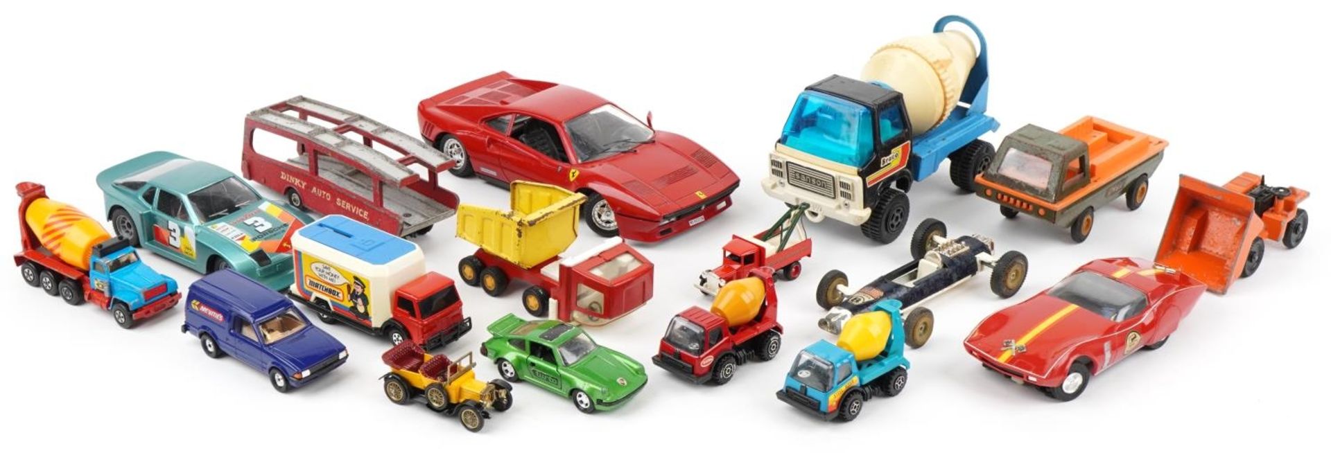 Vintage and later vehicles, some diecast, including Tri-ang and Polistil : For further information