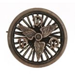 Cyclist's Touring Club silver brooch, 2.7cm in diameter : For further information on this lot please