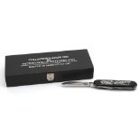 Victorinox, Swiss Battle of Morgarten 1315 1983 collector's knife with fitted case, 9cm in length