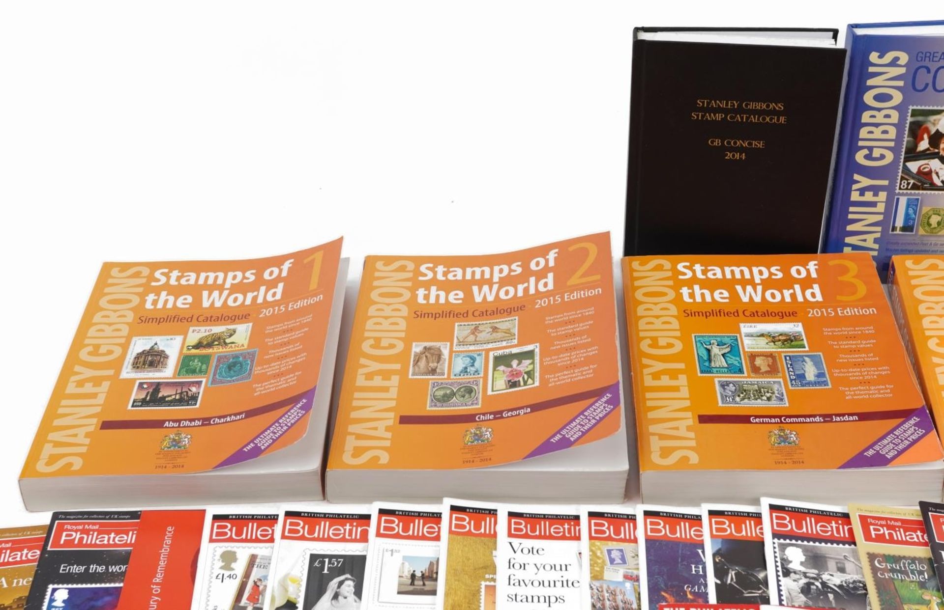 Stamp collecting guides and magazines including Stanley Gibbons 2015 Stamps of the World 1-6 : For - Bild 2 aus 5