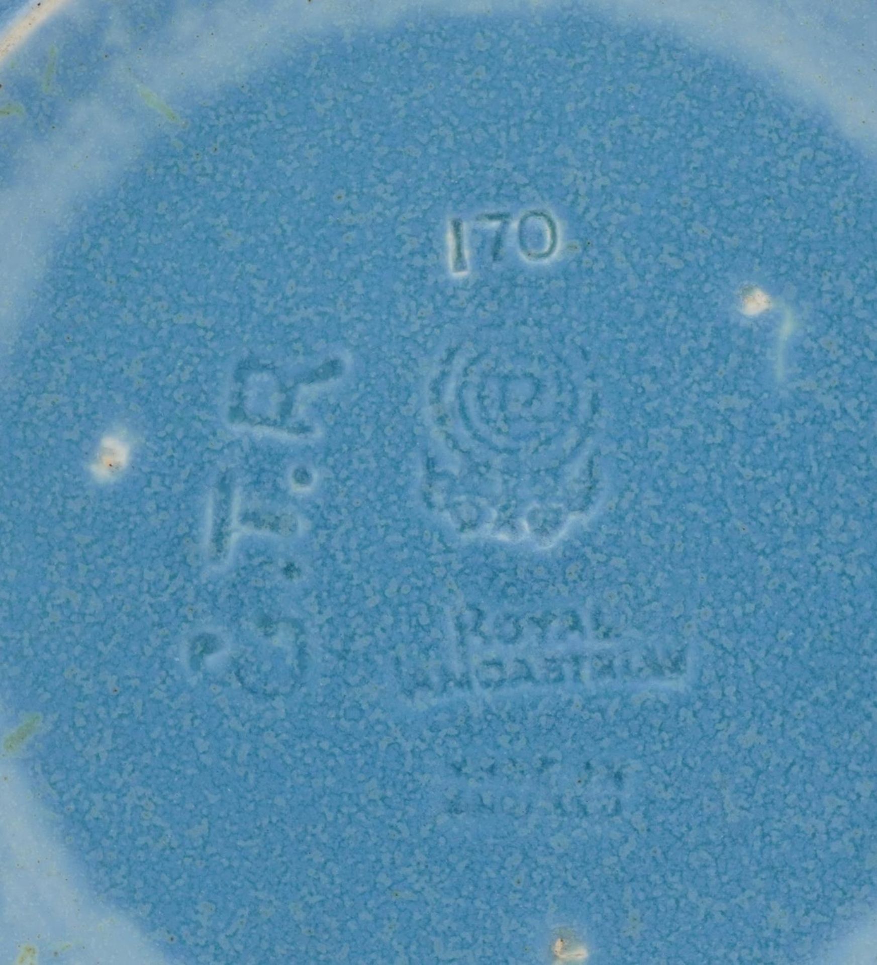 Pilkington's Royal Lancastrian bowl having a mottled blue glaze, initials E T R and numbered 170 - Image 4 of 4
