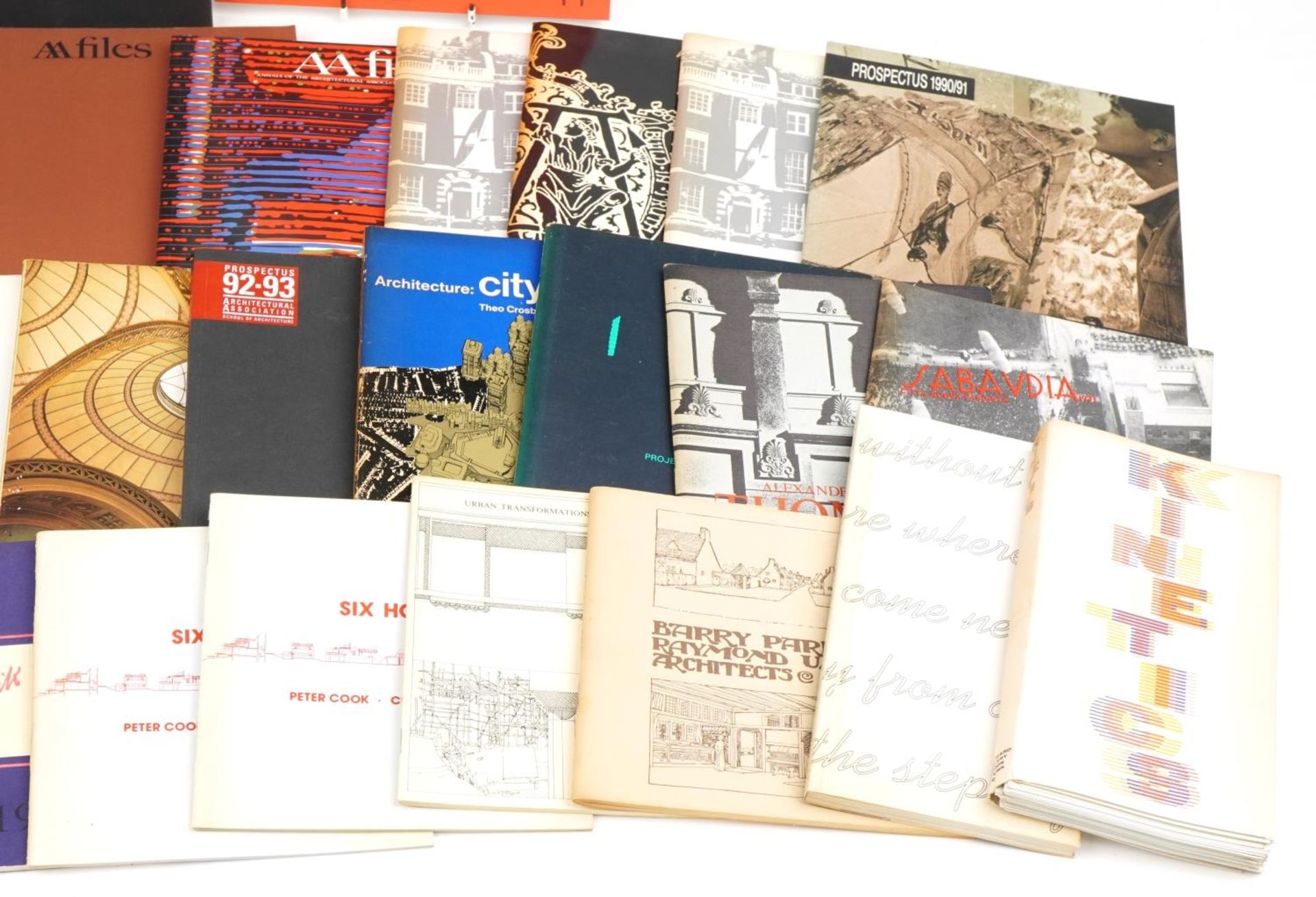 Collection of architectural and related books including David Hockney by David Hockney, Kinetics and - Bild 4 aus 4