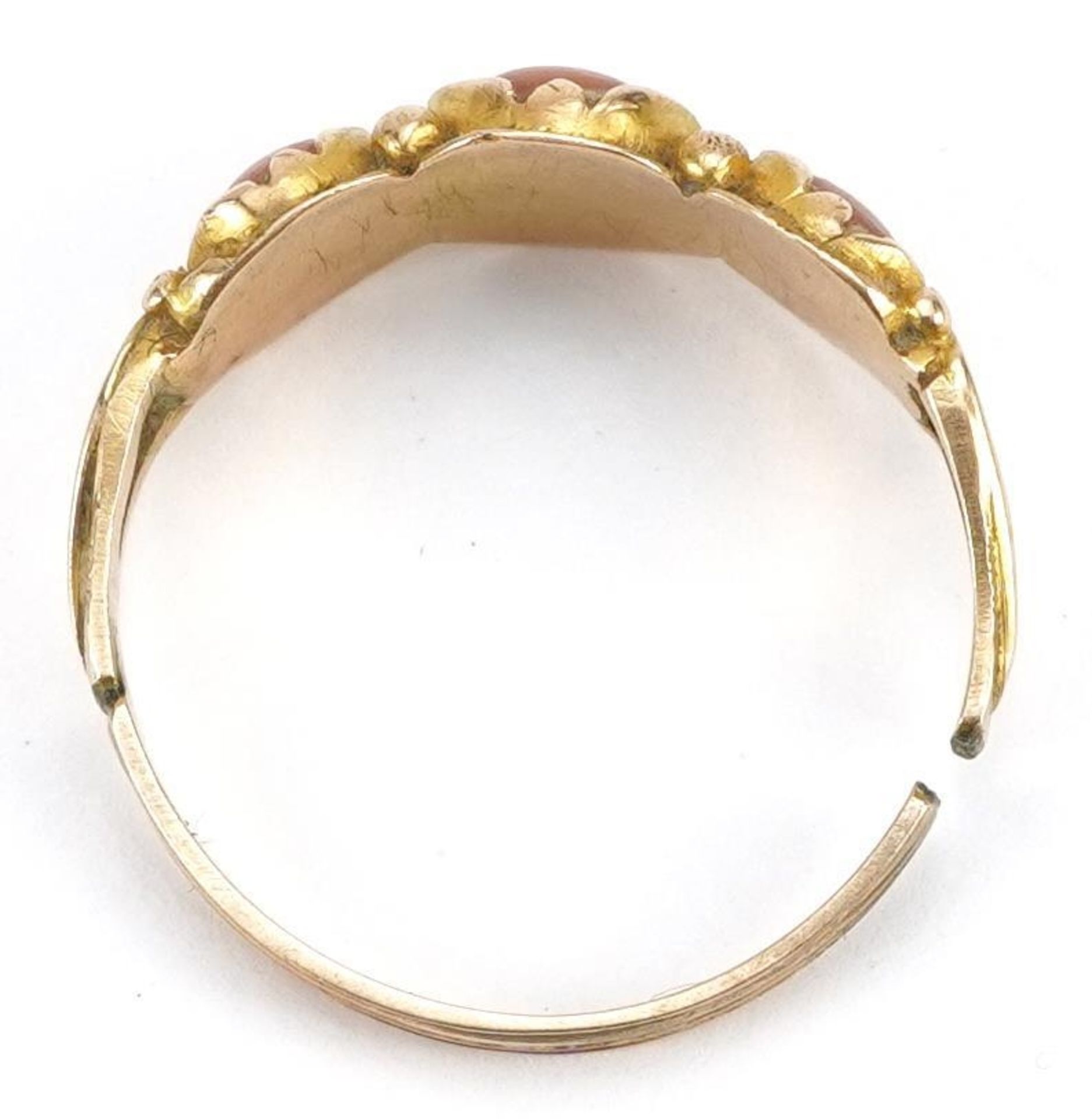 Antique unmarked gold coral three stone ring with engraved shoulders, tests as 15ct gold, size P, - Image 3 of 3