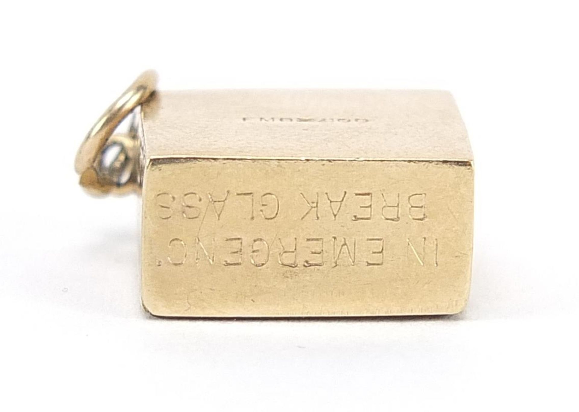 9ct gold emergency ten shilling note charm, 1.3cm wide, 2.2g : For further information on this lot - Image 3 of 3