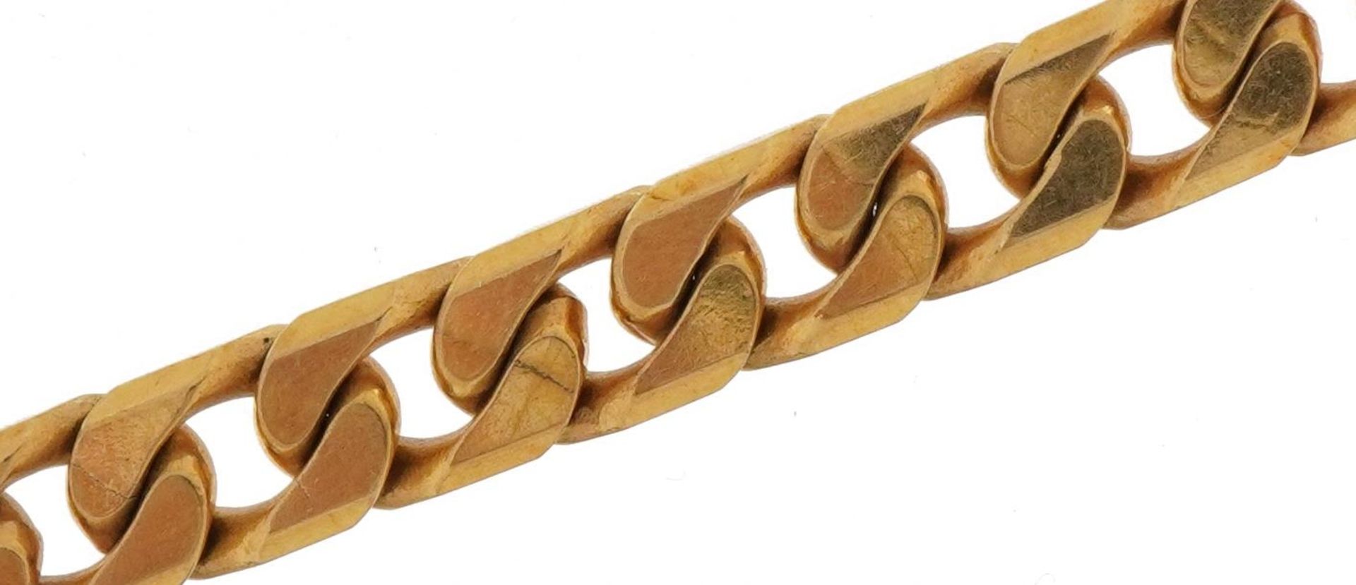 9ct gold curb link bracelet, 19cm in length, 15.1g : For further information on this lot please