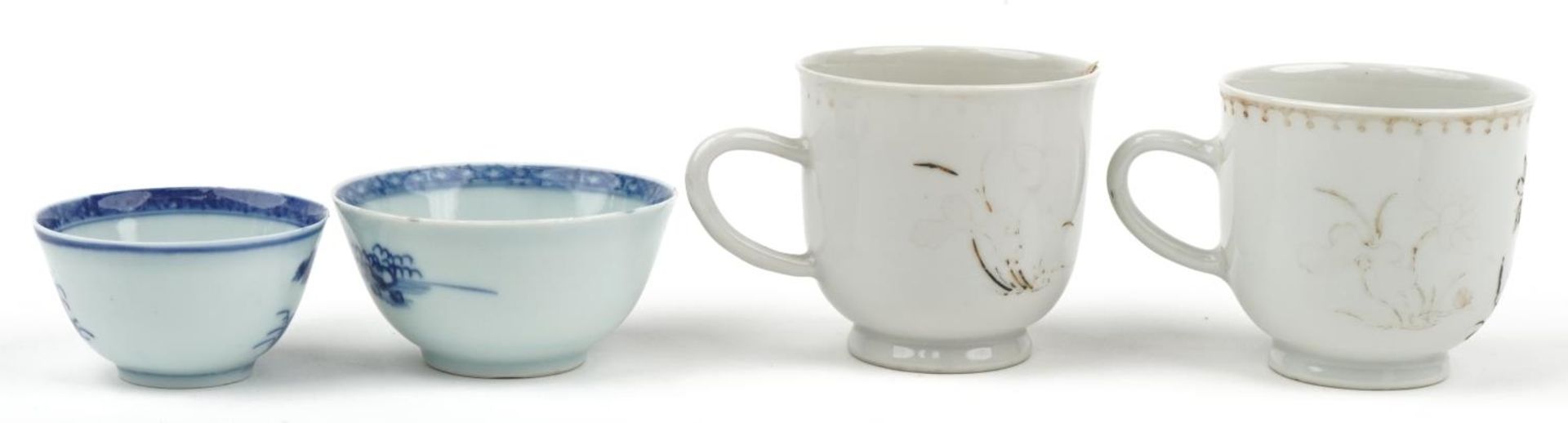 Chinese blue and white porcelain from the Nanking Cargo comprising two tea bowls with saucers and - Image 9 of 14