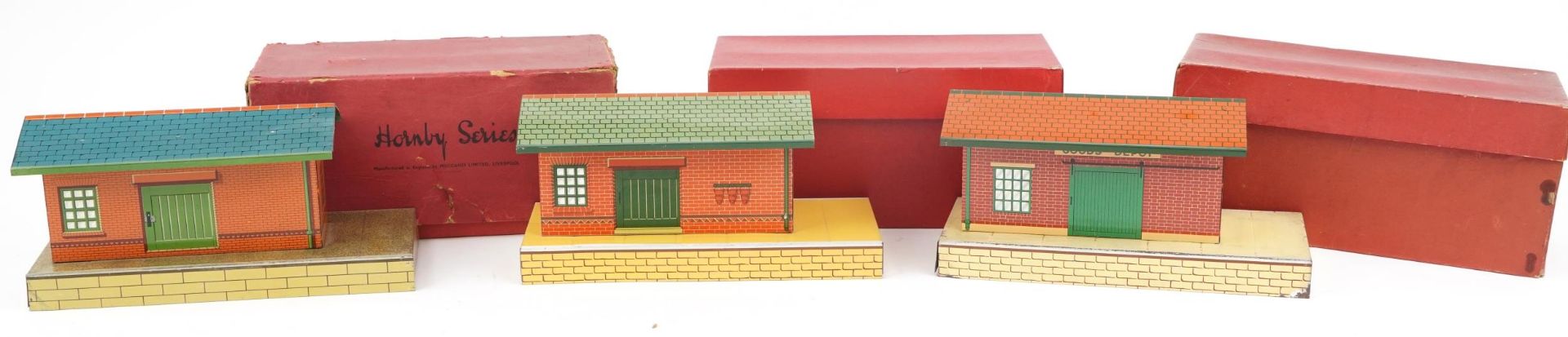 Three Hornby O gauge tinplate model railway No 1 goods platforms with boxes