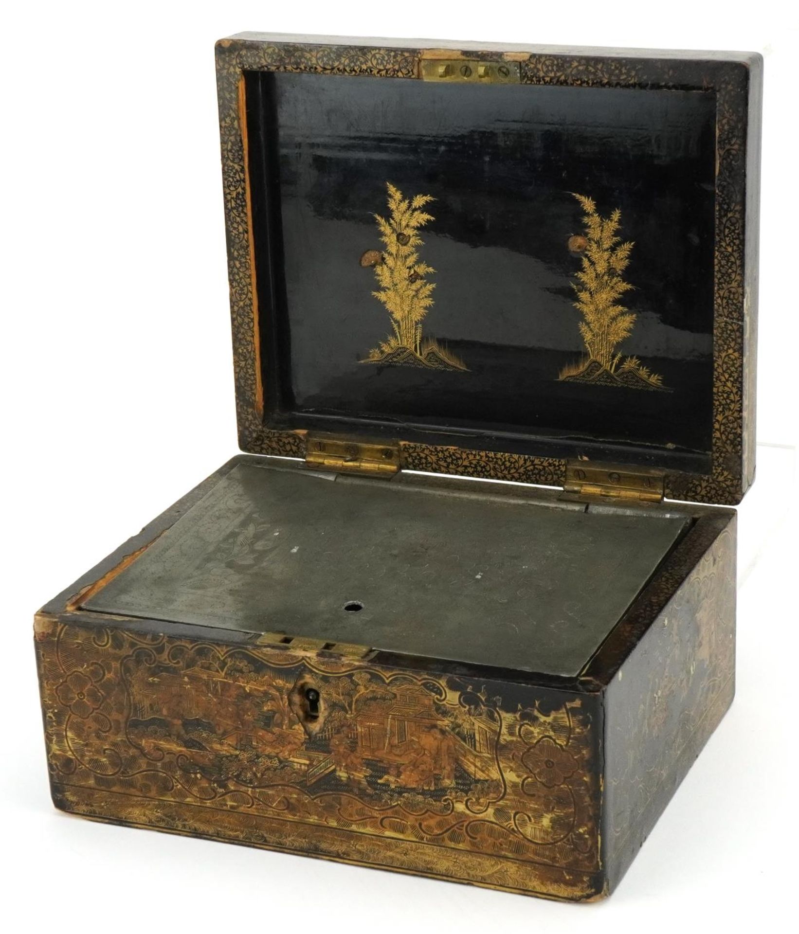 Chinese black lacquered tea caddy with pewter liner, finely gilded with dragons and figures, 10. - Image 2 of 9