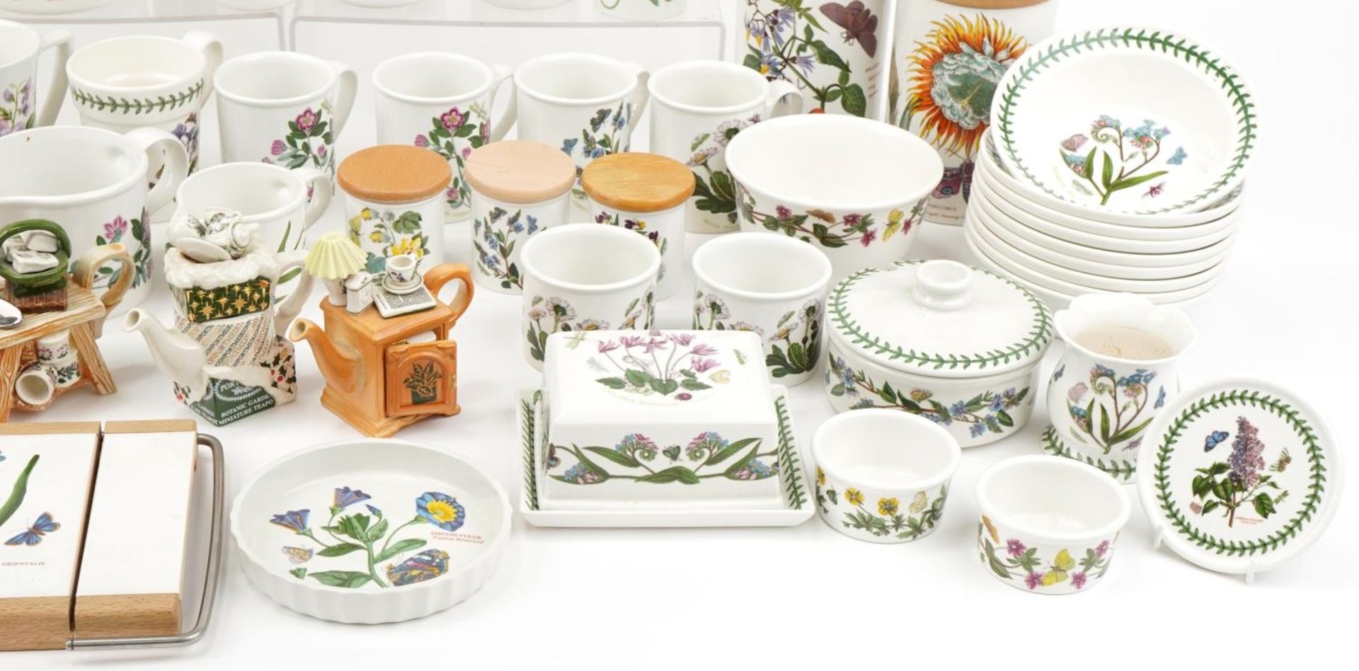 Large collection of Portmeirion Botanic Garden dinnerware, teaware and storage jars, the largest - Image 10 of 12