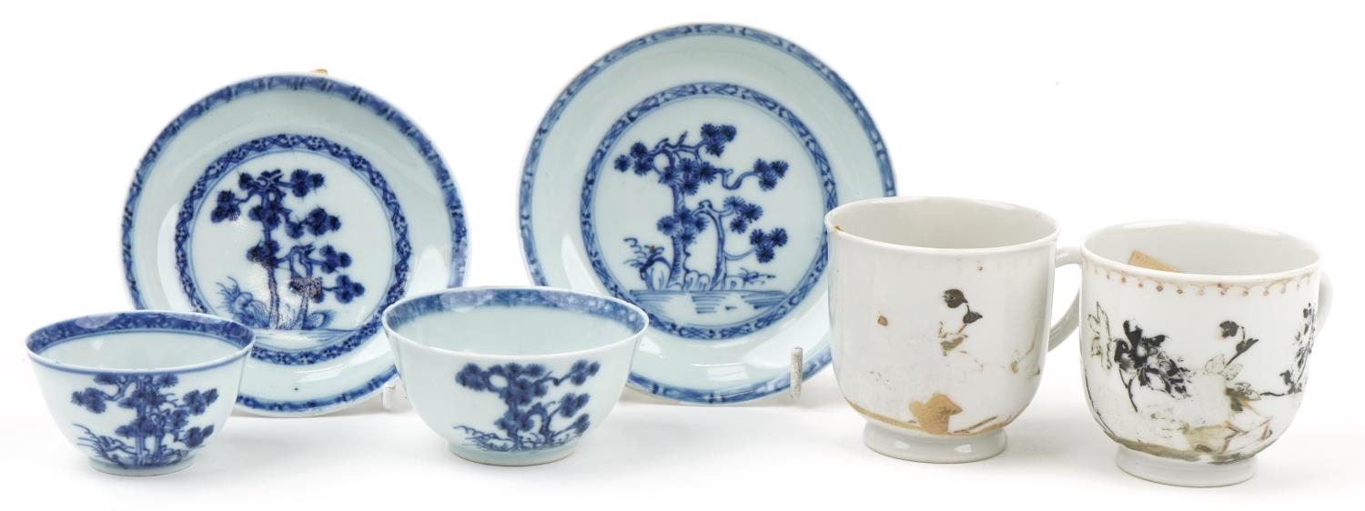 Chinese blue and white porcelain from the Nanking Cargo comprising two tea bowls with saucers and - Image 4 of 14