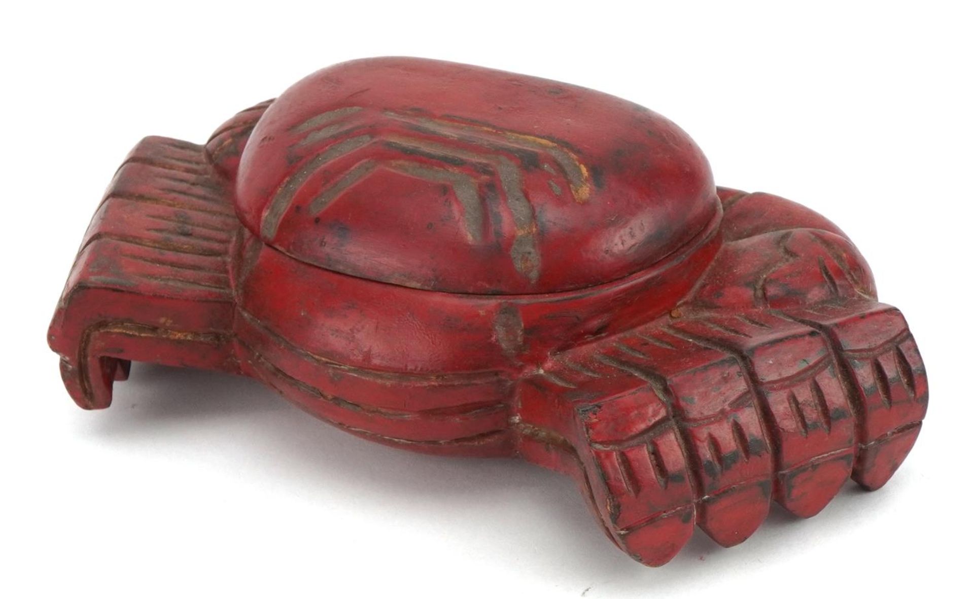 Chinese cinnabar lacquer box and cover in the form of a crab, 22.5cm wide - Image 2 of 3